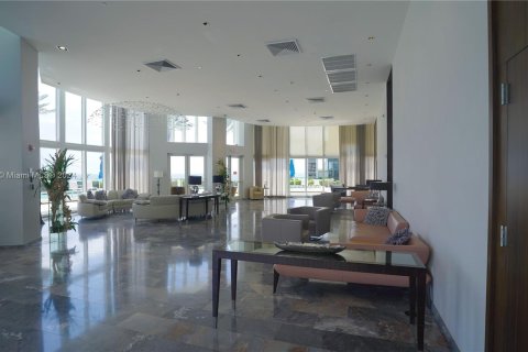 Condominio en venta en Sunny Isles Beach, Florida, 2 dormitorios, 120.87 m2 № 1358774 - foto 23