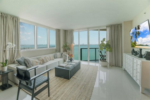 Condominio en venta en Miami, Florida, 2 dormitorios, 127.09 m2 № 1431281 - foto 5