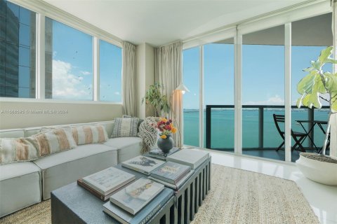 Condominio en venta en Miami, Florida, 2 dormitorios, 127.09 m2 № 1431281 - foto 3