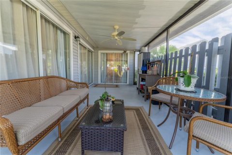 Villa ou maison à vendre à Fort Myers, Floride: 2 chambres, 100.71 m2 № 856654 - photo 23