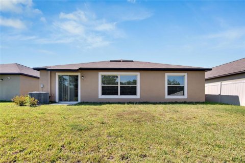 Villa ou maison à vendre à Wimauma, Floride: 4 chambres, 179.77 m2 № 690736 - photo 12