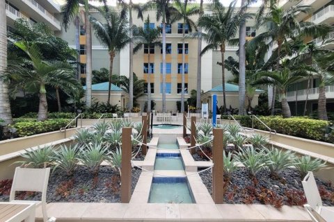 Condo in Boynton Beach, Florida, 1 bedroom  № 1099957 - photo 16