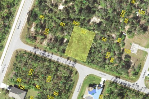 Terreno en venta en Port Charlotte, Florida № 915771 - foto 1