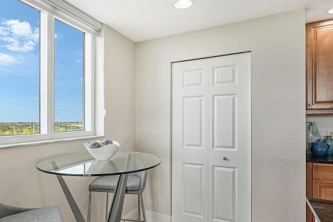 Condominio en venta en Sarasota, Florida, 2 dormitorios, 170.01 m2 № 933235 - foto 15