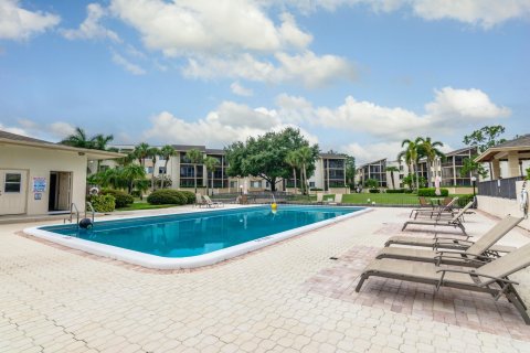 Condominio en venta en Palm Beach Gardens, Florida, 1 dormitorio, 104.61 m2 № 860877 - foto 21
