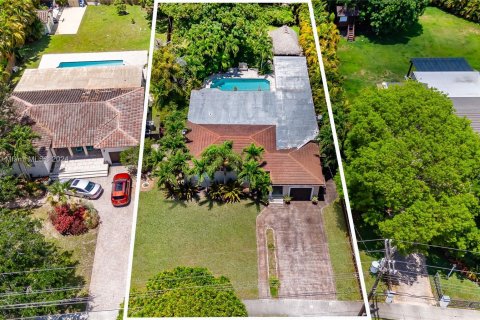 Villa ou maison à vendre à Miami Springs, Floride: 5 chambres, 294.13 m2 № 1161184 - photo 3