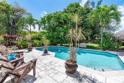 Villa ou maison à vendre à Miami Springs, Floride: 5 chambres, 294.13 m2 № 1161184 - photo 28