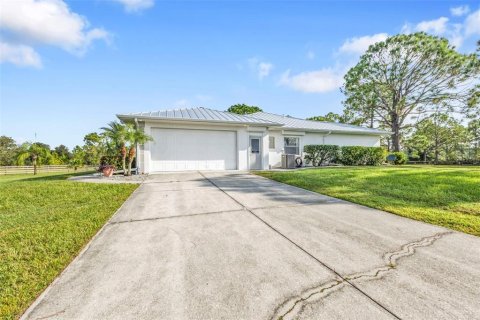 Villa ou maison à vendre à Punta Gorda, Floride: 3 chambres, 173.08 m2 № 1371766 - photo 7