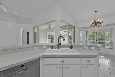 Villa ou maison à vendre à Punta Gorda, Floride: 3 chambres, 173.08 m2 № 1371766 - photo 23