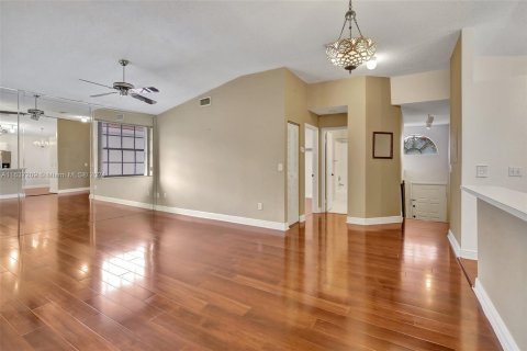 Copropriété à vendre à Pembroke Pines, Floride: 2 chambres, 92.9 m2 № 1309611 - photo 5