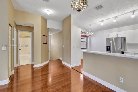 Copropriété à vendre à Pembroke Pines, Floride: 2 chambres, 92.9 m2 № 1309611 - photo 8