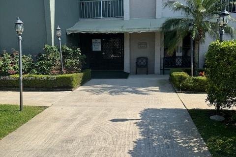 Condominio en venta en West Palm Beach, Florida, 2 dormitorios, 100.43 m2 № 1309647 - foto 2