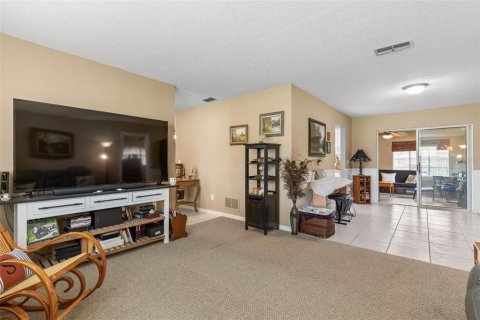 Casa en venta en Palm Coast, Florida, 3 dormitorios, 155.43 m2 № 1343965 - foto 18