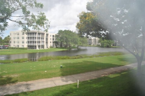 Copropriété à vendre à Davie, Floride: 2 chambres, 128.67 m2 № 1229905 - photo 12