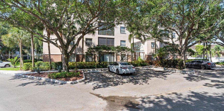 Condominio en Coconut Creek, Florida, 3 dormitorios  № 1229953