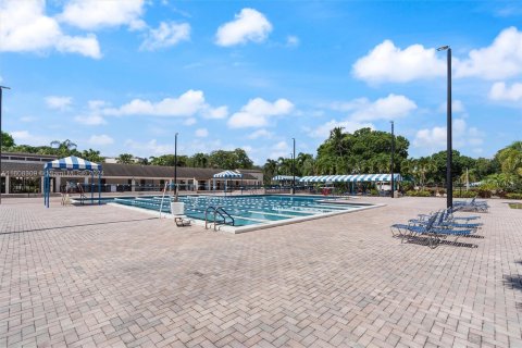 Condominio en venta en Coconut Creek, Florida, 3 dormitorios, 120.59 m2 № 1229953 - foto 27