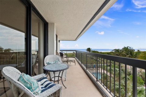 Condo in Hutchinson Island South, Florida, 3 bedrooms  № 1138219 - photo 22