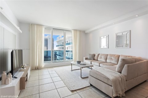 Condominio en venta en Miami Beach, Florida, 1 dormitorio, 81.75 m2 № 1355078 - foto 4