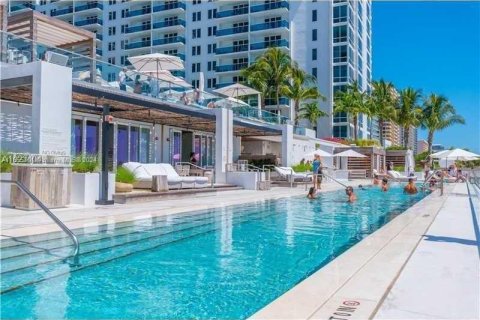 Condominio en venta en Miami Beach, Florida, 1 dormitorio, 81.75 m2 № 1355078 - foto 26