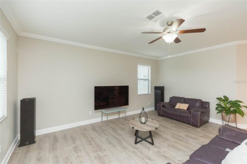 Casa en venta en New Port Richey, Florida, 4 dormitorios, 257.8 m2 № 1387117 - foto 16