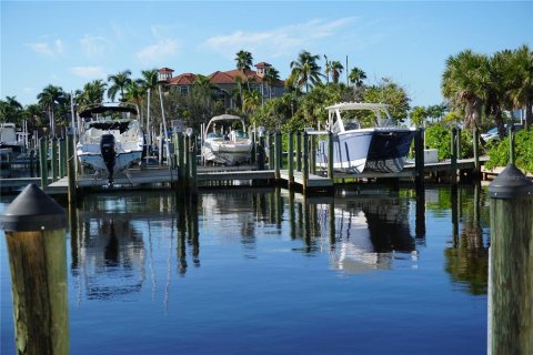 Land in Port Charlotte, Florida № 834261 - photo 3