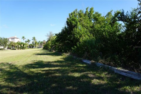 Terreno en venta en Port Charlotte, Florida № 834261 - foto 13