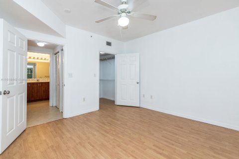 Condo in West Palm Beach, Florida, 1 bedroom  № 1239723 - photo 8