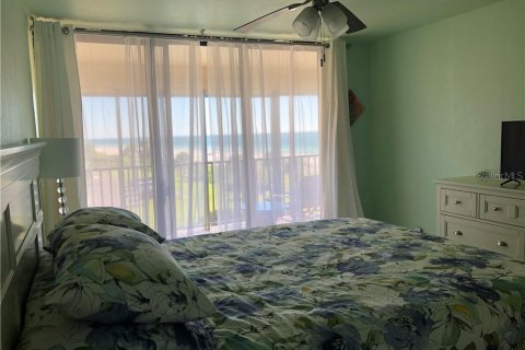 Condominio en alquiler en Clearwater, Florida, 2 dormitorios, 120.59 m2 № 251587 - foto 18