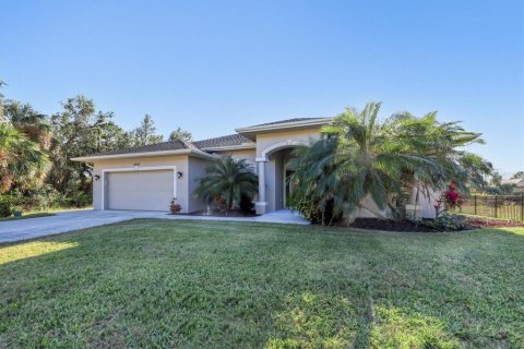 Villa ou maison à vendre à North Port, Floride: 3 chambres, 167.5 m2 № 1245269 - photo 1