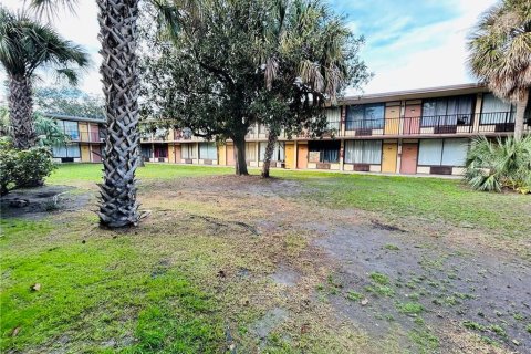 Condo in Orlando, Florida, 1 bedroom  № 1259194 - photo 1