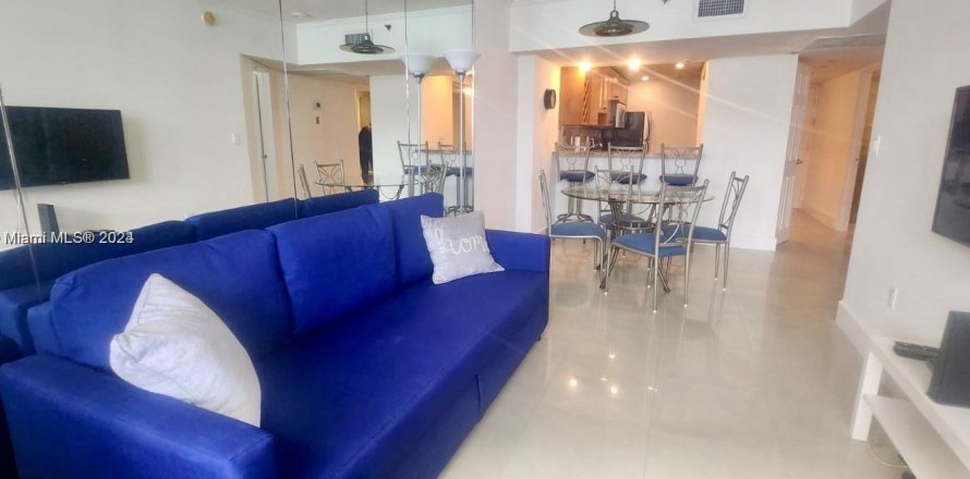 Condo in Miami Beach, Florida, 1 bedroom  № 1325985