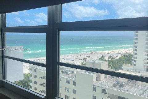 Copropriété à vendre à Miami Beach, Floride: 1 chambre, 51.1 m2 № 1325985 - photo 14