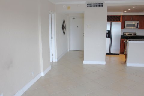 Condo in Fort Lauderdale, Florida, 1 bedroom  № 1002815 - photo 14