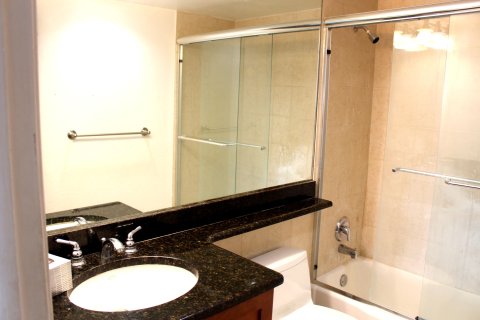 Condo in Fort Lauderdale, Florida, 1 bedroom  № 1002815 - photo 10