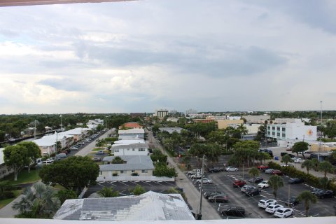 Condo in Fort Lauderdale, Florida, 1 bedroom  № 1002815 - photo 15