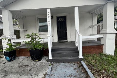 Casa en venta en Tampa, Florida, 3 dormitorios, 105.35 m2 № 1387092 - foto 2