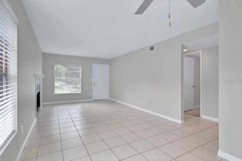 Copropriété à vendre à Tampa, Floride: 2 chambres, 84.73 m2 № 1388926 - photo 7