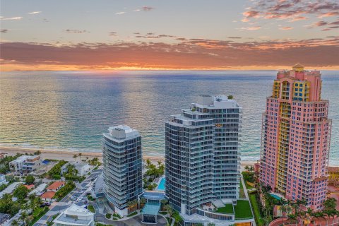 Condo in Fort Lauderdale, Florida, 3 bedrooms  № 761196 - photo 15