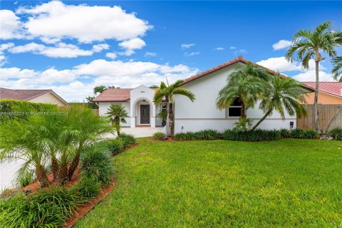 House in Miami, Florida 3 bedrooms, 129.41 sq.m. № 1424098 - photo 3