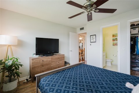 Condo in Deerfield Beach, Florida, 2 bedrooms  № 1230244 - photo 10