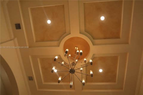 Villa ou maison à vendre à Pembroke Pines, Floride: 4 chambres, 361.3 m2 № 1234159 - photo 26