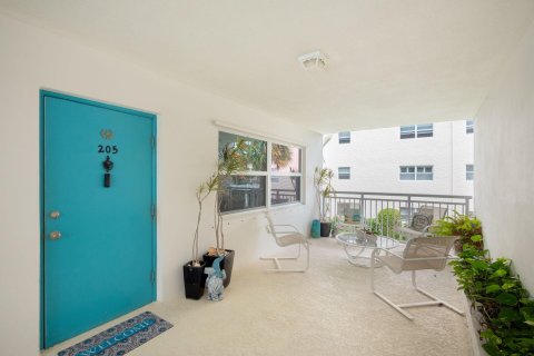 Condominio en venta en North Palm Beach, Florida, 1 dormitorio, 71.91 m2 № 1103618 - foto 10