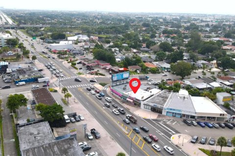 Propiedad comercial en venta en Miami, Florida № 1329364 - foto 29