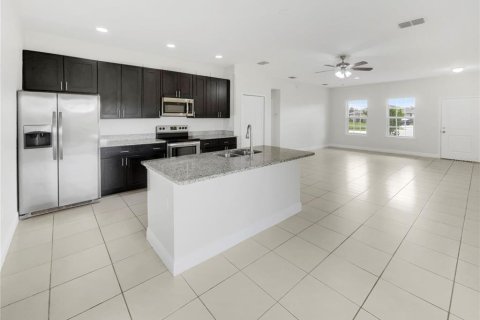 Villa ou maison à vendre à Kissimmee, Floride: 3 chambres, 137.96 m2 № 1350581 - photo 14