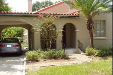 Villa ou maison à vendre à Tampa, Floride: 2 chambres, 146.23 m2 № 1399691 - photo 1