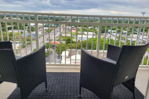 Condo in Boynton Beach, Florida, 1 bedroom  № 1348500 - photo 14