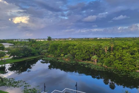 Condo in Boynton Beach, Florida, 1 bedroom  № 1348500 - photo 17