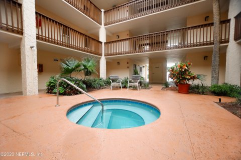 Copropriété à vendre à Saint Augustine, Floride: 2 chambres, 81.57 m2 № 801944 - photo 14