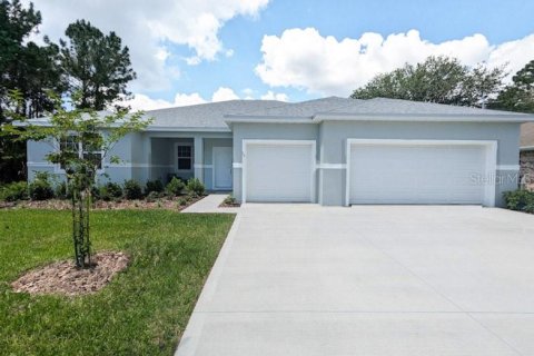 House in Palm Coast, Florida 4 bedrooms, 213.77 sq.m. № 1347076 - photo 1