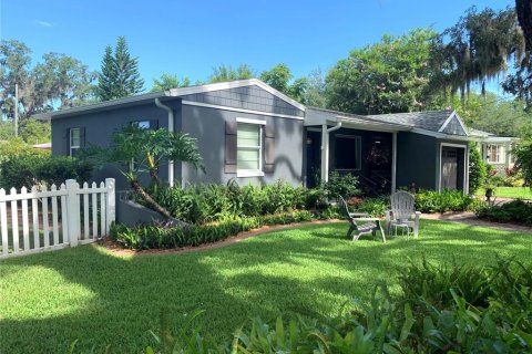 Casa en venta en Orlando, Florida, 4 dormitorios, 164.16 m2 № 1354143 - foto 1